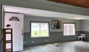 16 Raven Rd, Augusta, ME 04330