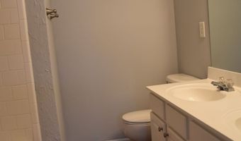 1078 Prestwyck Ct, Alpharetta, GA 30004