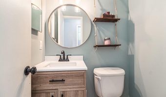 2576 Packard St, Ann Arbor, MI 48104