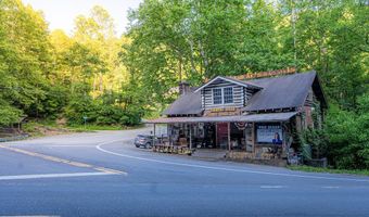 15303 15328 Midland Trl, Ansted, WV 25812