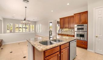 8732 E NORCROFT Cir, Mesa, AZ 85207