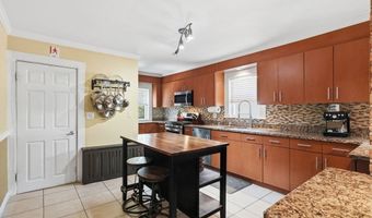 139 Sycamore St 139, Belmont, MA 02478