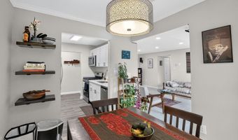 8 CANTERBURY Sq 304, Alexandria, VA 22304