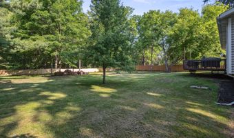 5949 Whitneyville Ave SE, Alto, MI 49302