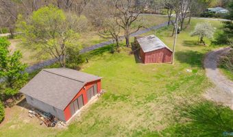 2072 Walnut St, Albertville, AL 35950