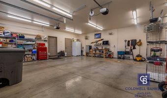 3218 Owens Ave, Cody, WY 82414