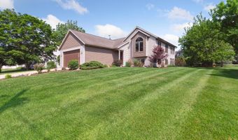 4170 Riverview Dr, Alma, MI 48801