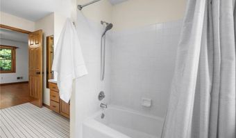 13355 E Marigold Ct, Andover, MN 55304