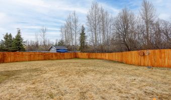 5605 Yukon Charlie Loop, Anchorage, AK 99502