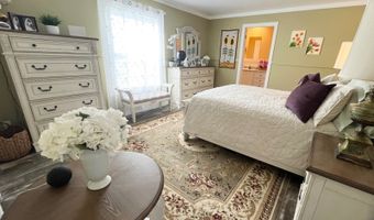 858 S Robert Ave, Avon Park, FL 33825