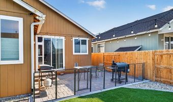 1460 Shadow Ln, Fernley, NV 89408