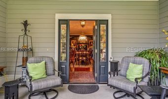 9 Bajala Dr E, Beaufort, SC 29907