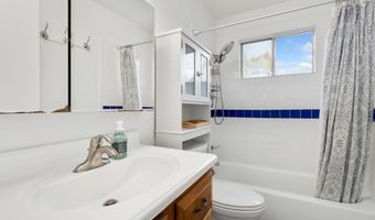 711 MONROE Ave, Cheyenne, WY 82001