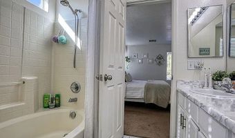 6080 Saint Petersburg Dr, Las Vegas, NV 89142