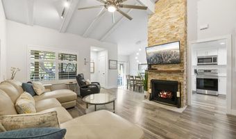 2352 Altisma Way 13, Carlsbad, CA 92009