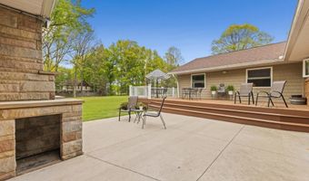1319 Glamorgan St, Alliance, OH 44601