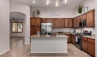 2825 E GALVESTON St, Chandler, AZ 85225