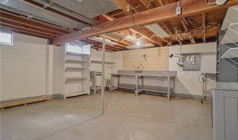39128 Crestview Rd, Leetonia, OH 44431