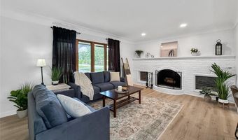 6785 NW 10th St, Des Moines, IA 50313