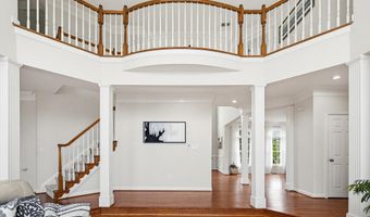16502 HARBOUR TOWN Dr, Ashton, MD 20861