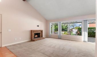 6767 Camino Del Prado, Carlsbad, CA 92011