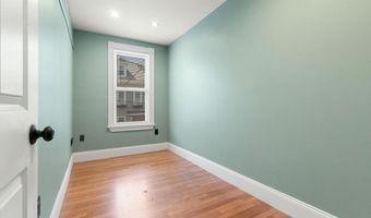 58 G St, Boston, MA 02127