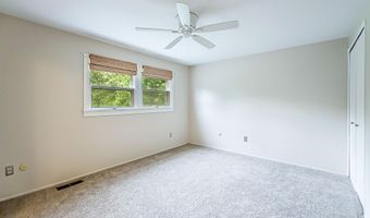 2240 Steeplechase Dr, Ann Arbor, MI 48103