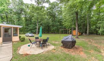 2002 Hickory Dr, Americus, GA 31719