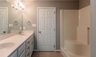 316 Tower Hill Rd, Appomattox, VA 24522