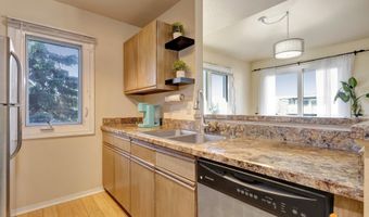 3425 Lakeshore Dr #4, Anchorage, AK 99517