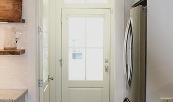 10 Hayek St, Beaufort, SC 29907