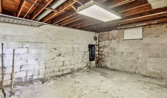 42177 N Lake Ave, Antioch, IL 60002