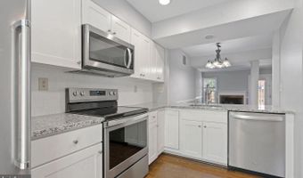 2522- D S ARLINGTON MILL Dr 4, Arlington, VA 22206