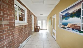 236 N Harvest St, Amherst, NY 14221