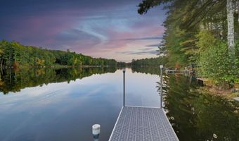 543 Long Shores Dr, Barrington, NH 03825