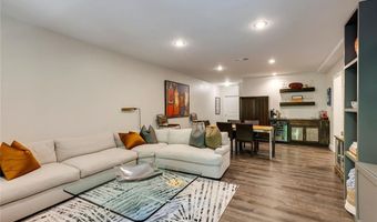 1616 Prestwick Ln, Dunwoody, GA 30338
