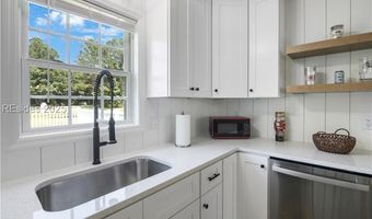 3 Wellington Ct, Bluffton, SC 29910