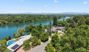 3317 Riverside Dr, Anderson, CA 96007