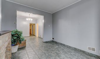 295 AVENUE C 1st floor, Bayonne, NJ 07002