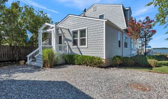 1069 SHORE ACRES Rd, Arnold, MD 21012