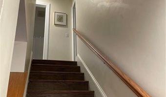 97 Narragansett Ave C2, Newport, RI 02840
