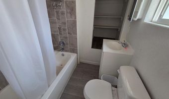 817 W 9TH St, Cheyenne, WY 82001