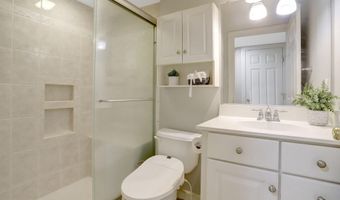 4694 HELEN WINTER Ter, Alexandria, VA 22312