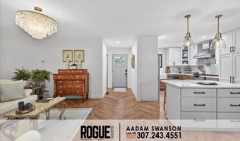 2048 Linda Vista Dr, Casper, WY 82609