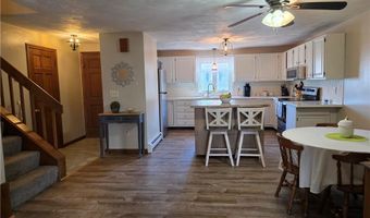 31 Primrose Ln D, North Providence, RI 02904