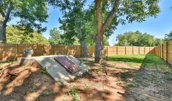 610 S 19th St, Chickasha, OK 73018