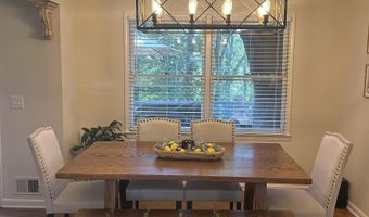 217 Edgewood Dr, Bardstown, KY 40004