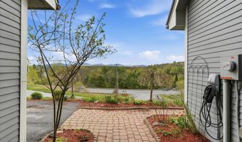 33 Valley View Rd, Berlin, VT 05679