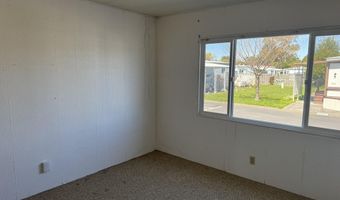 2035 Shetland Ln, Arcata, CA 95521