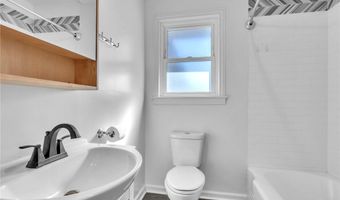 734 Anderson St, Belton, SC 29627